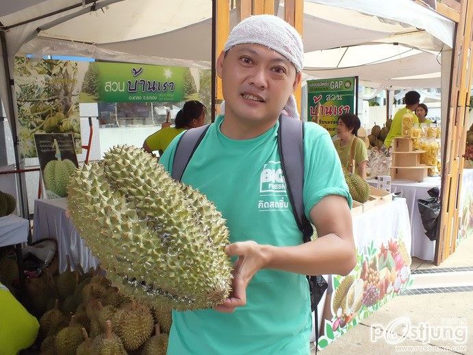 ททท ชวนเที่ยวไทย หน้า mbk 17-05-57  ไปต่อที่ระยอง จัน กันได้นะคราบ