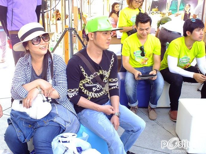 ททท ชวนเที่ยวไทย หน้า mbk 17-05-57  ไปต่อที่ระยอง จัน กันได้นะคราบ