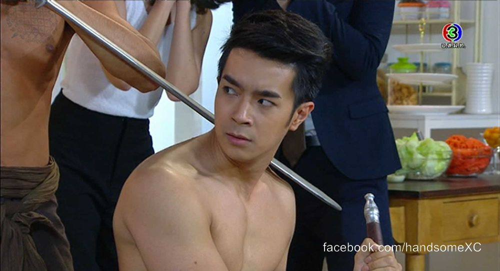 เจ้าจะยอมเป็นของข้าโดยดีบ่อ ..ไต้ฝุ่น ..