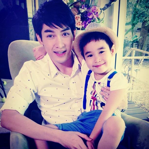 อยากโดนสิงโตขย้ำจัง