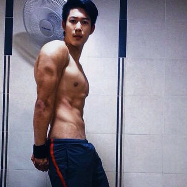 Josh T นายแบบล่ำ