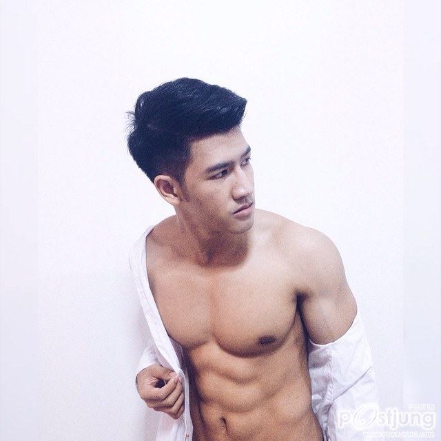 ถอดโชว์เรือนร่าง 807