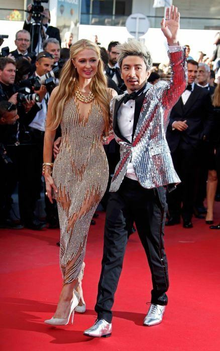 ไฮโช สาว Paris Hilton สุดเก๋ เจิ่ดจรัสในพรมแดงเมืองคานส์ ทำเอาคนตะลืงทั้งงาน