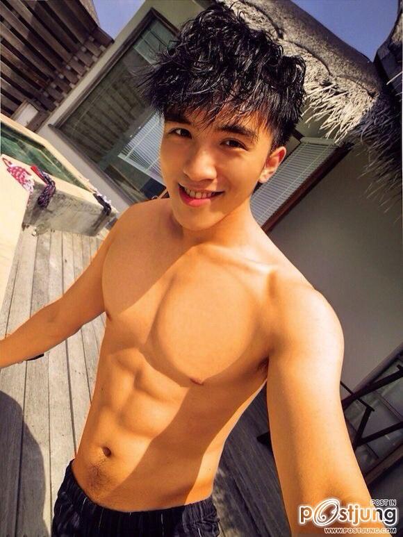 SIX PACK ON THE BEACH