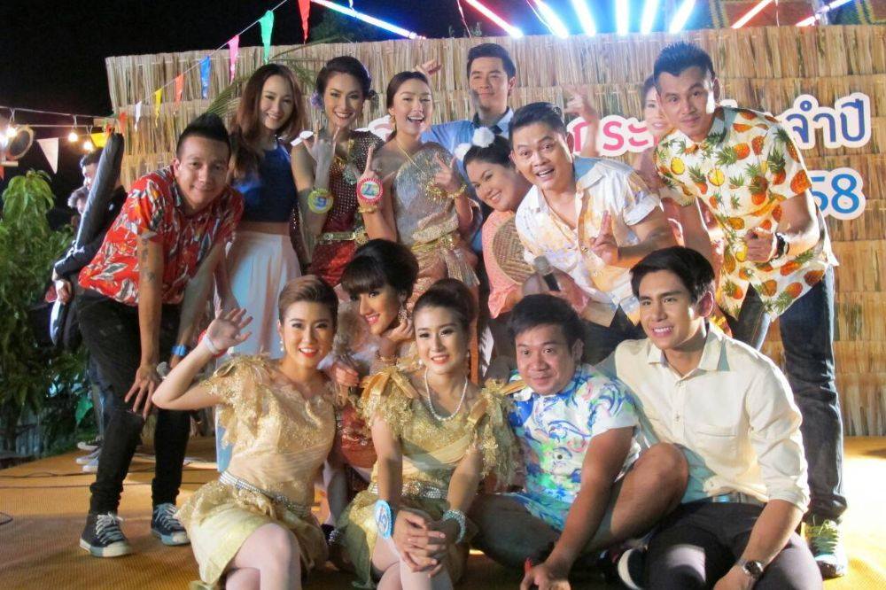 &ldquo;ออย-ธนา&rdquo; ร่วมมือผู้กำกับ เซอร์ไพรส์วันเกิด &ldquo;ฮาน่า&rdquo;
