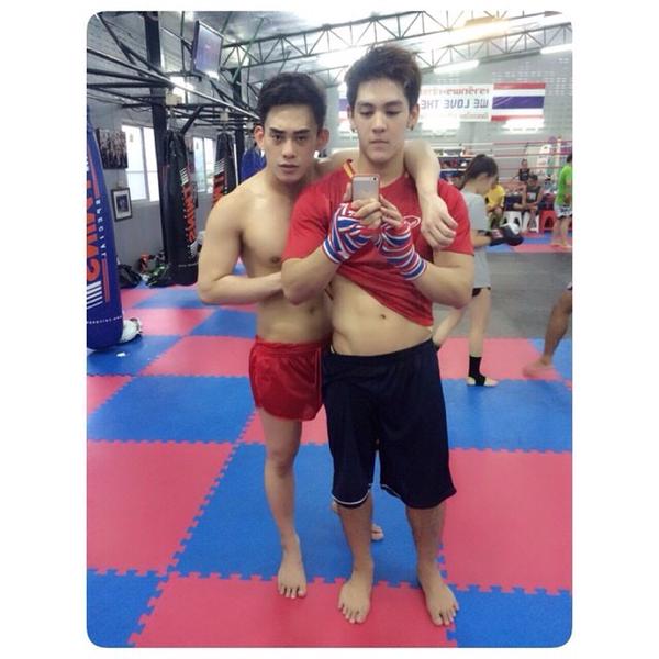 พักสายตาวันหยุด