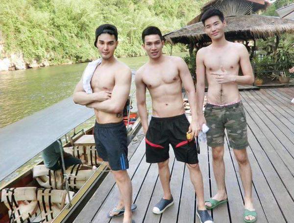 พักสายตาวันหยุด