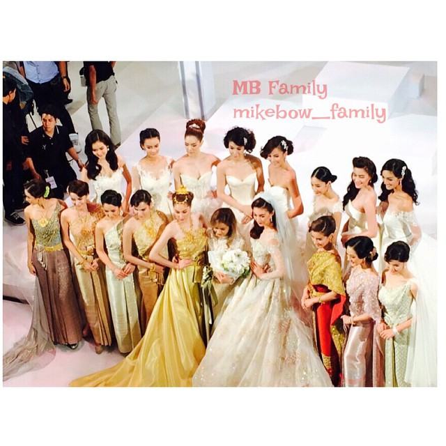 "โบว์ เมลดา" นางเอกสาวหน้าหวานน้องใหม่มาเเรง สวยสง่าสุดๆ ในงานแฟชั่นโชว์ Finale Wedding Studio 2015!!