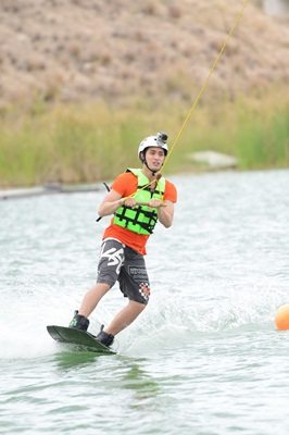 ปั้นจั่น-รอน หนีร้อนท้าดวลความฟิตพิชิตความมันส์ที่ Black Mountain Water Park