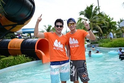 ปั้นจั่น-รอน หนีร้อนท้าดวลความฟิตพิชิตความมันส์ที่ Black Mountain Water Park