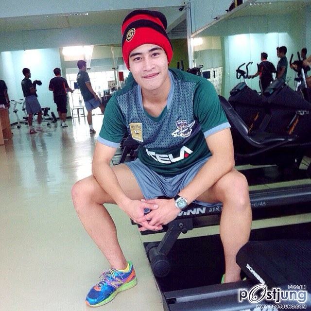 ผู้ชาย ผู้ชาย