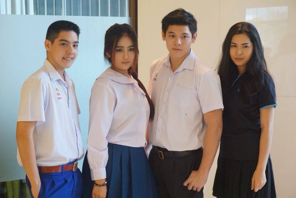 picเบื้องหลังถ่ายคอลัมน์นักเรียนของ ยงยุธ-ธนา-เอส-กี้
