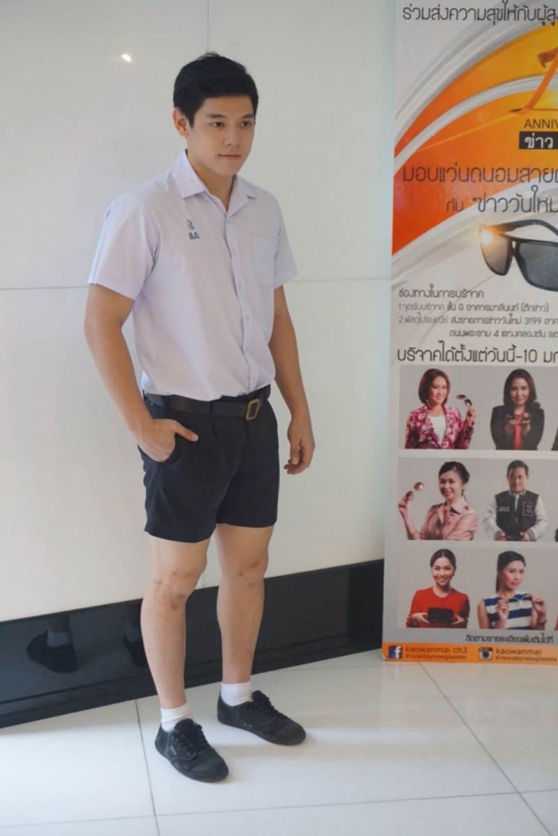 picเบื้องหลังถ่ายคอลัมน์นักเรียนของ ยงยุธ-ธนา-เอส-กี้
