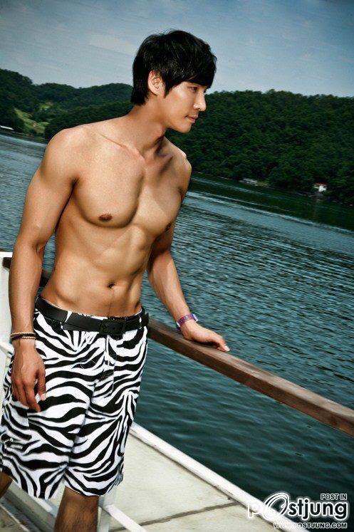 Kang Ji Sub
