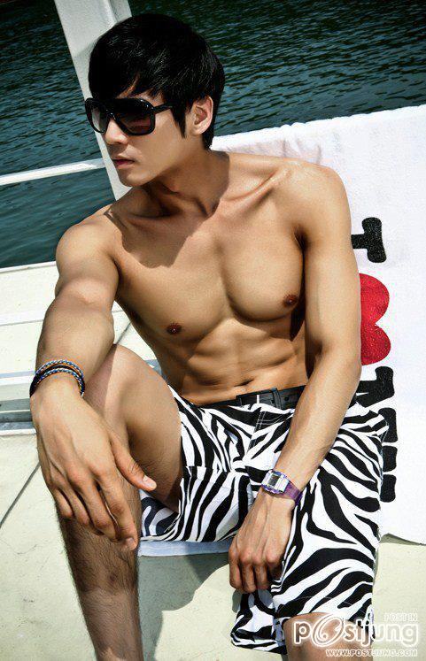Kang Ji Sub