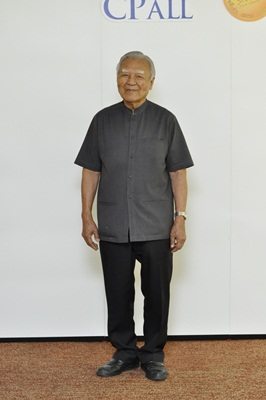 เซเว่นบุ๊คอวอร์ด...เงาสะท้อนสังคมไทย ผ่านเทรนด์หนังสือวันนี้