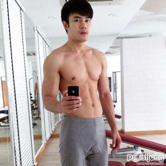 หนุ่มไทยเซลฟี่ ฟินๆ