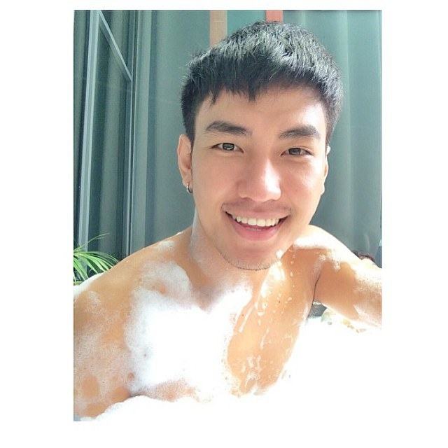 อาบน้ำกัน ฟินๆ