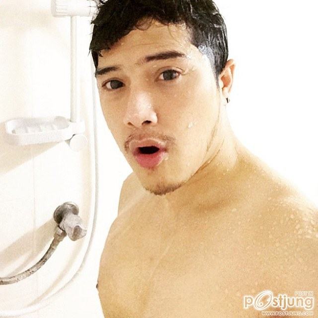 อาบน้ำกัน ฟินๆ