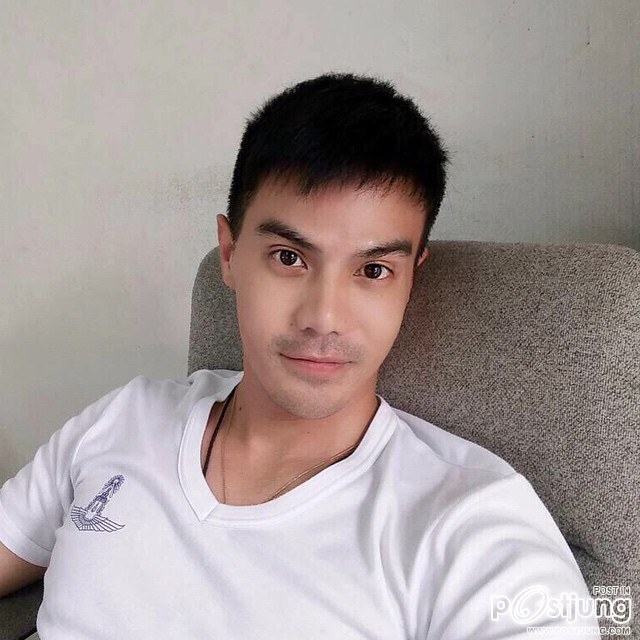 ตูน นาวาอากาศตรี ณยศ เสาว์ทองหยุ่น