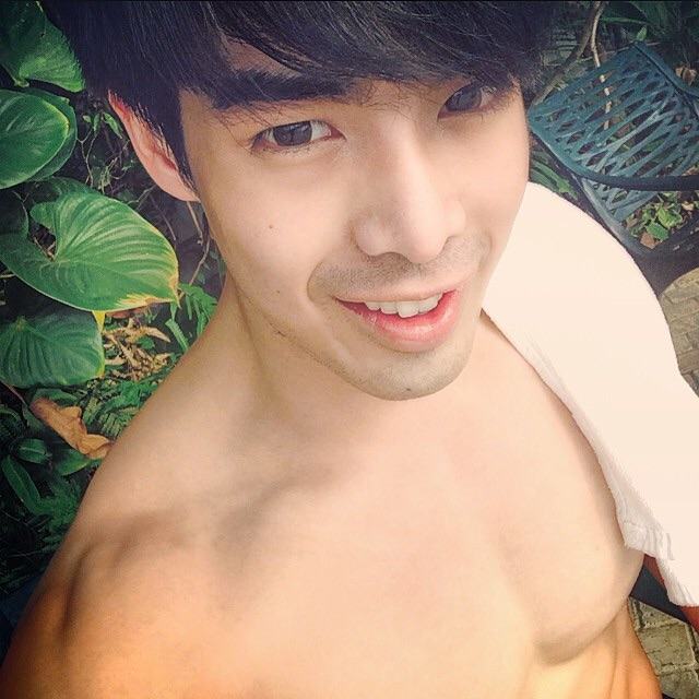เบส อนาวิล