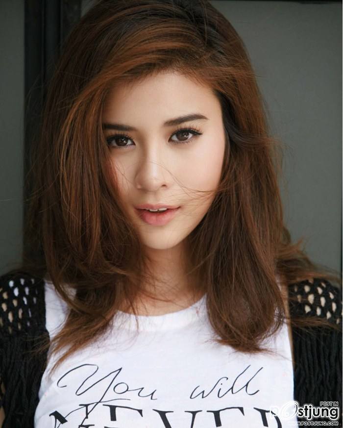 เก้า-สุภัสสรา @ IN vol.11 no.245 May 2015