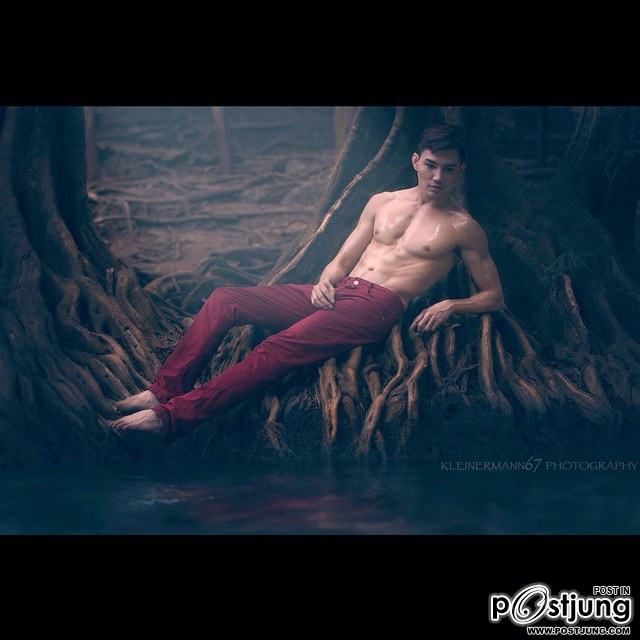 @NICKY_RATCHAKRICH