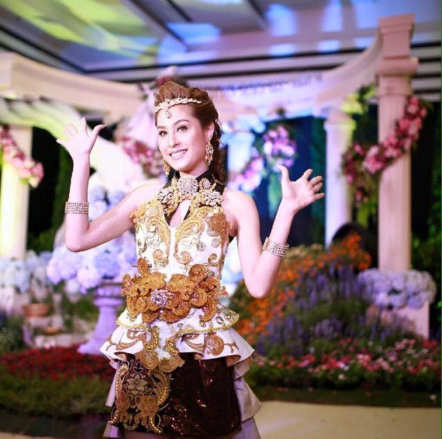 ราชินีเเห่งพฤกษาสยาม "ขวัญ อุษามณี" ราชินีแห่งดอกไม้เราสวยจริงสวยสง่าดุจเจ้าหญิงในเทพนิยาย!!