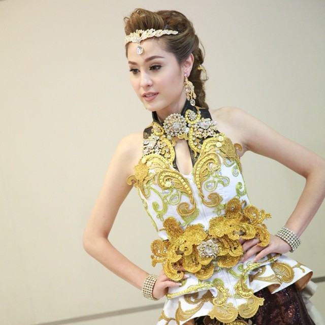 ราชินีเเห่งพฤกษาสยาม "ขวัญ อุษามณี" ราชินีแห่งดอกไม้เราสวยจริงสวยสง่าดุจเจ้าหญิงในเทพนิยาย!!