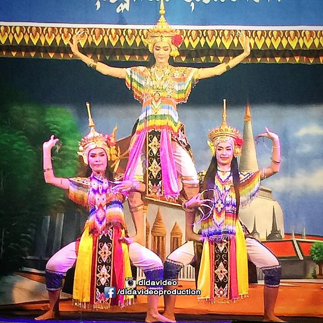 กลับมาอีกครั้ง กับละครรีเมกศิลปะการร่ายรำภาคใต้ "โนราห์" "โบว์ เมลดา" ลงสนามจริง รำโนราห์สวยหวานสง่าสุดๆ!!