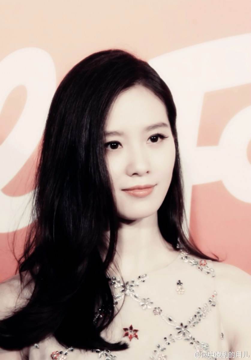 หลิวซือซือ Cecilia Liu - Folli Follie [30.05.2015]