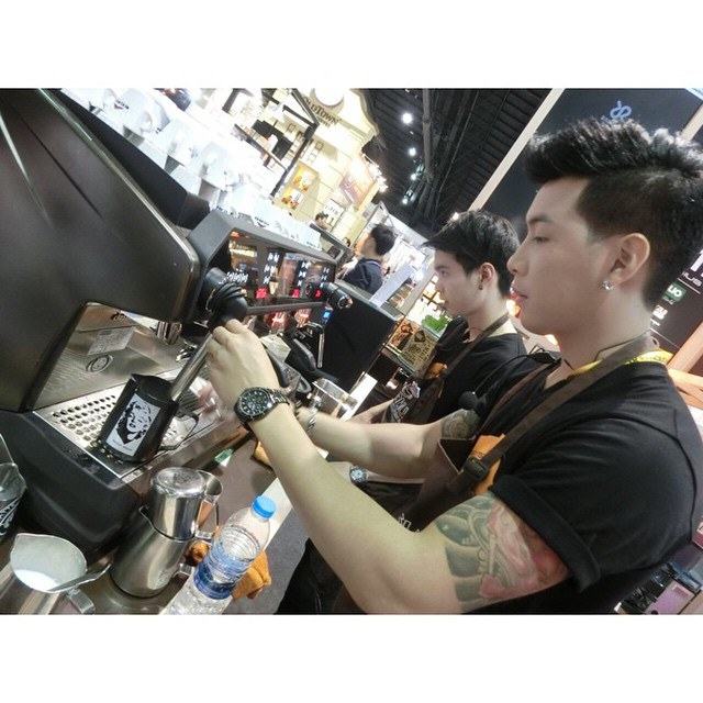 นายฟอร์ดหนุ่มหน้าใส รอยสักเท่ห์ @fol2d