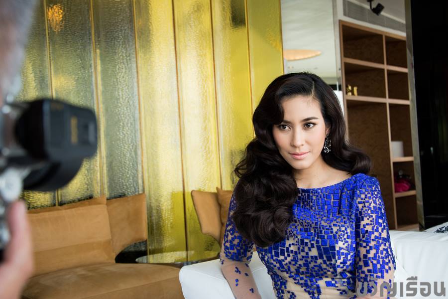 จุ๋ย-วรัทยา @ เบี้องหลังถ่ายแบบนิตยสาร ขวัญเรือน ฉบับที่ 1045 มิถุนายน 2558
