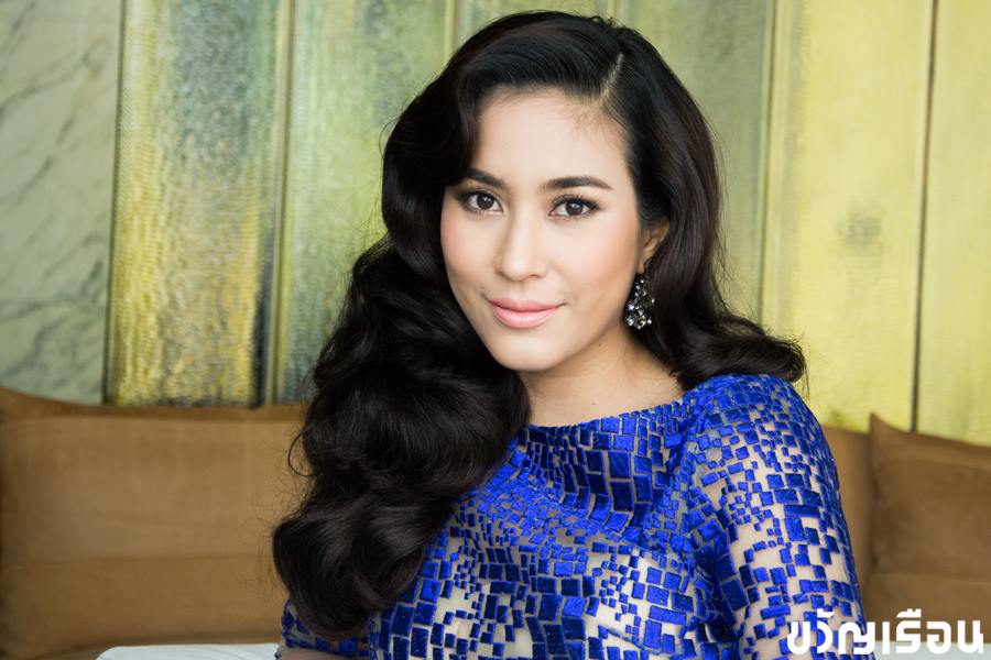 จุ๋ย-วรัทยา @ เบี้องหลังถ่ายแบบนิตยสาร ขวัญเรือน ฉบับที่ 1045 มิถุนายน 2558
