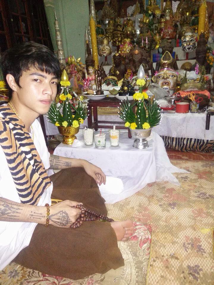 ดังกระฉ่อน !   "อาจารย์ยอร์ช"  ปฏิหาริย์ อริยภูชัย