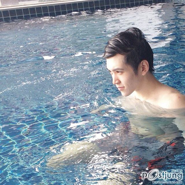 JJ Chittaphong ขาวๆ ใสๆ