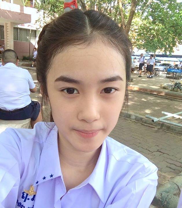อาหารตาหนุ่มๆ