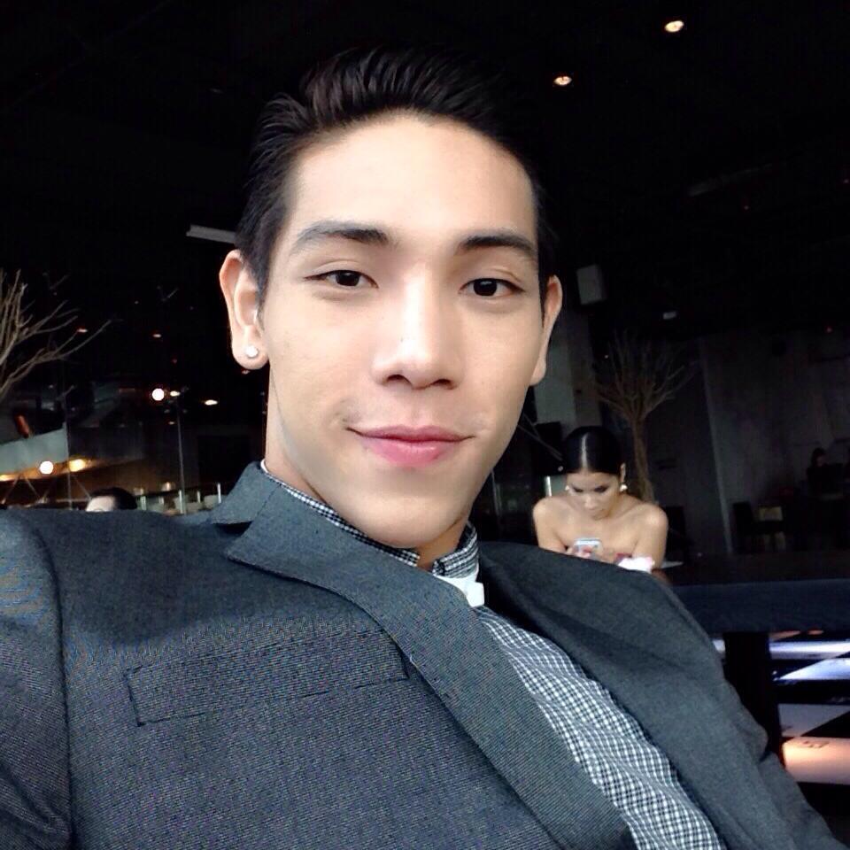 เป้านายแบบหรือหน้าอั้ม อันไหนแซ่บกว่ากัน เป้านายแบบ?หน้าอั้ม? (บางภาพนายแบบจัดระเบียบด้วยการ"งัดขึ้น") No. 77