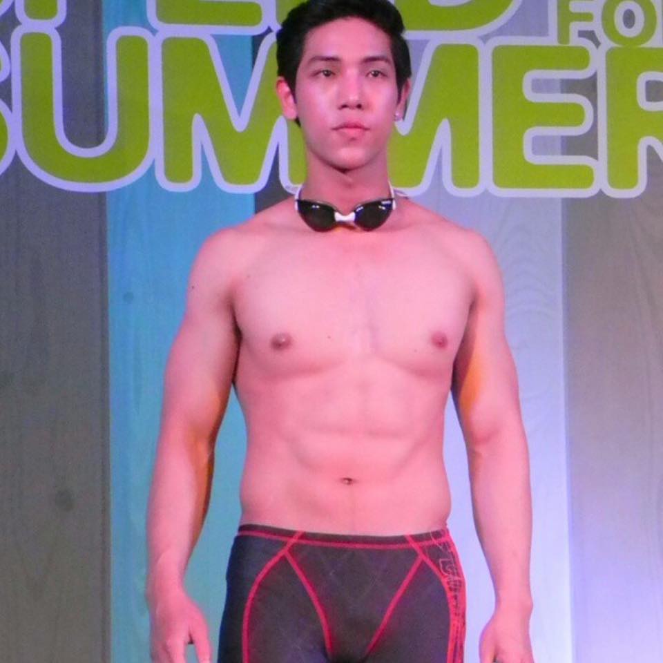 เป้านายแบบหรือหน้าอั้ม อันไหนแซ่บกว่ากัน เป้านายแบบ?หน้าอั้ม? (บางภาพนายแบบจัดระเบียบด้วยการ"งัดขึ้น") No. 77