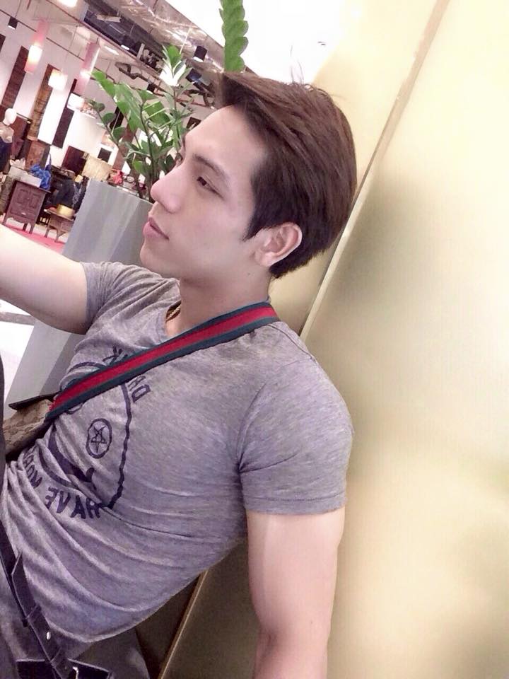 เป้านายแบบหรือหน้าอั้ม อันไหนแซ่บกว่ากัน เป้านายแบบ?หน้าอั้ม? (บางภาพนายแบบจัดระเบียบด้วยการ"งัดขึ้น") No. 77