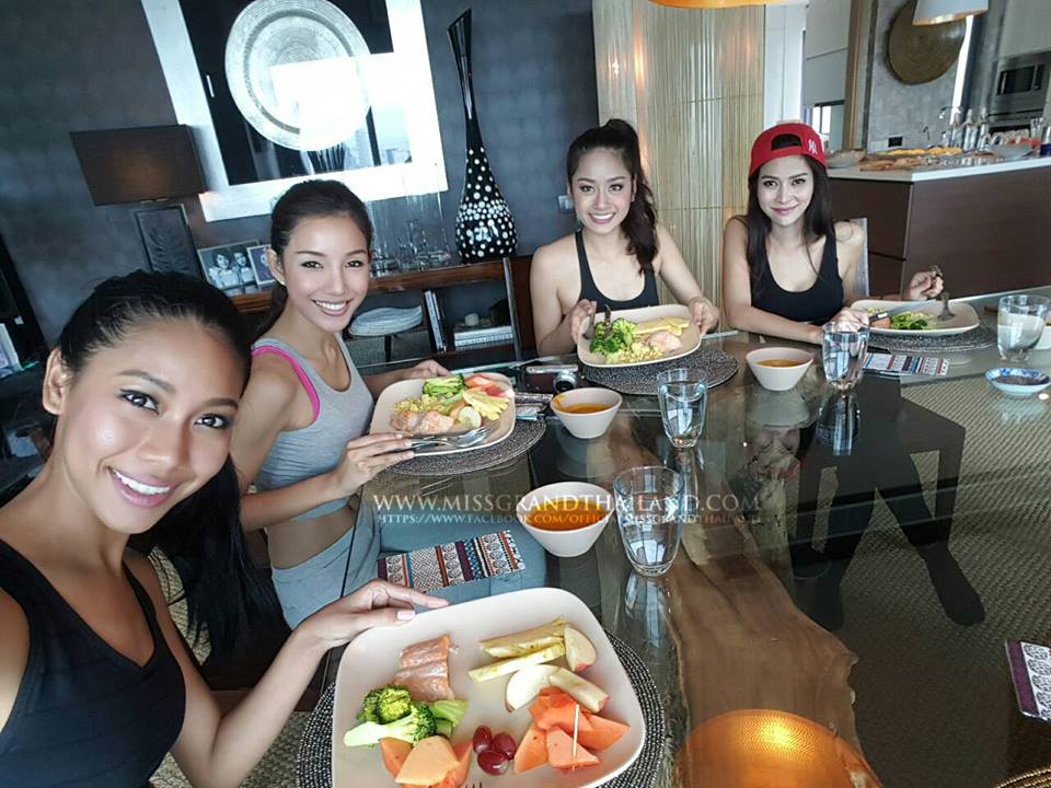 ทีมมิสแกรนด์ไทยแลนด์ 2015 เข้าเทรนด์กับอินเนสที่สิงคโปร