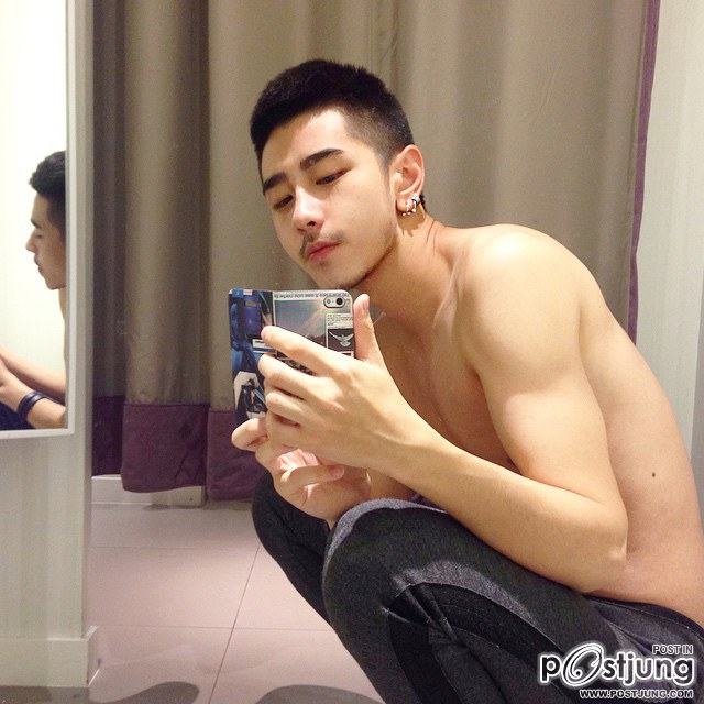 ตี๋น้อยน่าใส น่ารัก Simon SingKit Ho