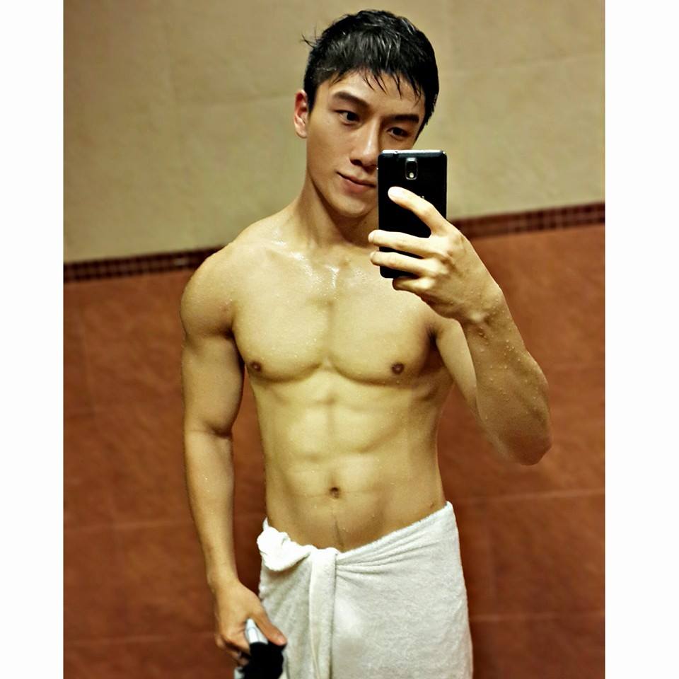 คุณพระ!!!!! เน็ตไอดอลชื่อดัง โชว์ตุงว่อนเน็ต มาเป็นลำ เป้าตุง เป้าเด้งกระจาย