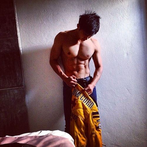 หนุ่มๆกระชุ่มหัวใจ
