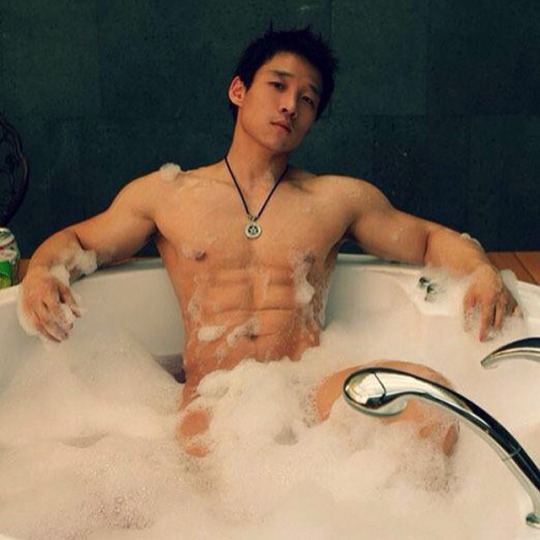 หนุ่มๆกระชุ่มหัวใจ