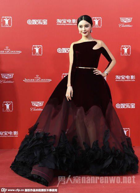 Fan Bing Bing สวย สง่า เลอค่า ปังมากๆ@งานเทศกาลภาพยนตร์นานาชาติครั้งที่ 18 Shanghai International Film Festival 2015