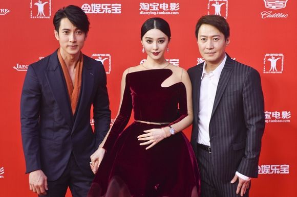Fan Bing Bing สวย สง่า เลอค่า ปังมากๆ@งานเทศกาลภาพยนตร์นานาชาติครั้งที่ 18 Shanghai International Film Festival 2015