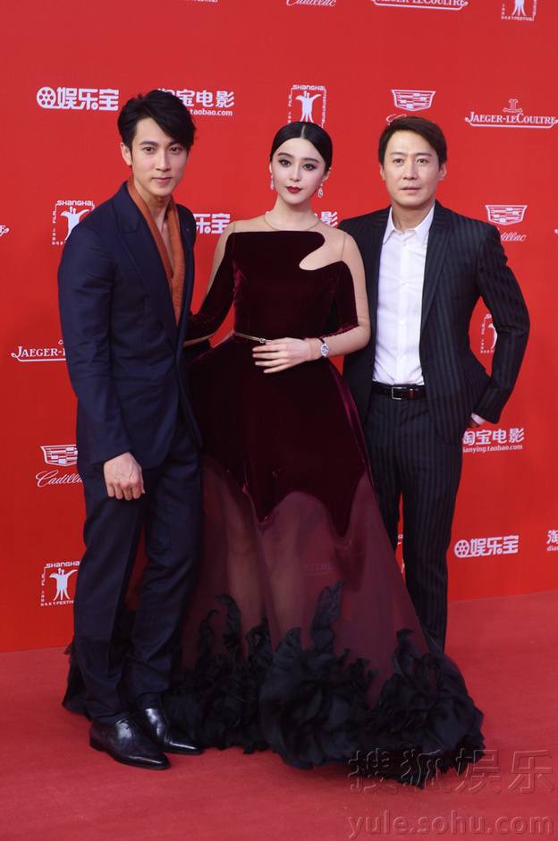 Fan Bing Bing สวย สง่า เลอค่า ปังมากๆ@งานเทศกาลภาพยนตร์นานาชาติครั้งที่ 18 Shanghai International Film Festival 2015