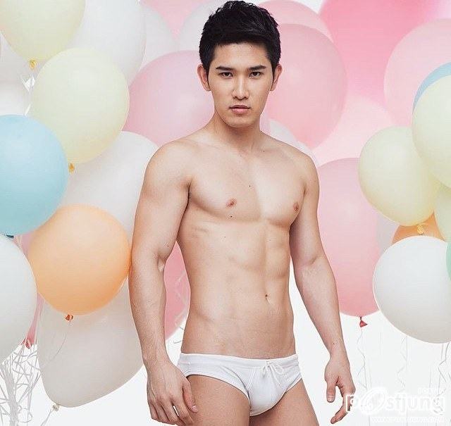 ขาวๆใสๆ@PEKAE_TWS	 ✅