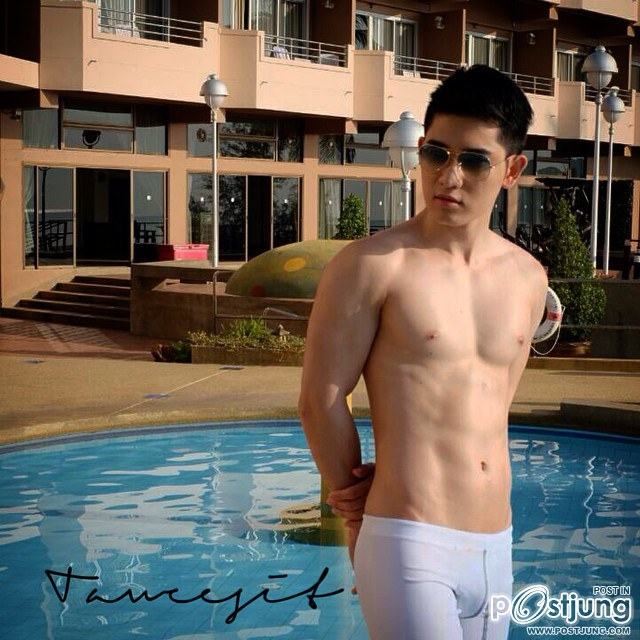 ขาวๆใสๆ@PEKAE_TWS	 ✅